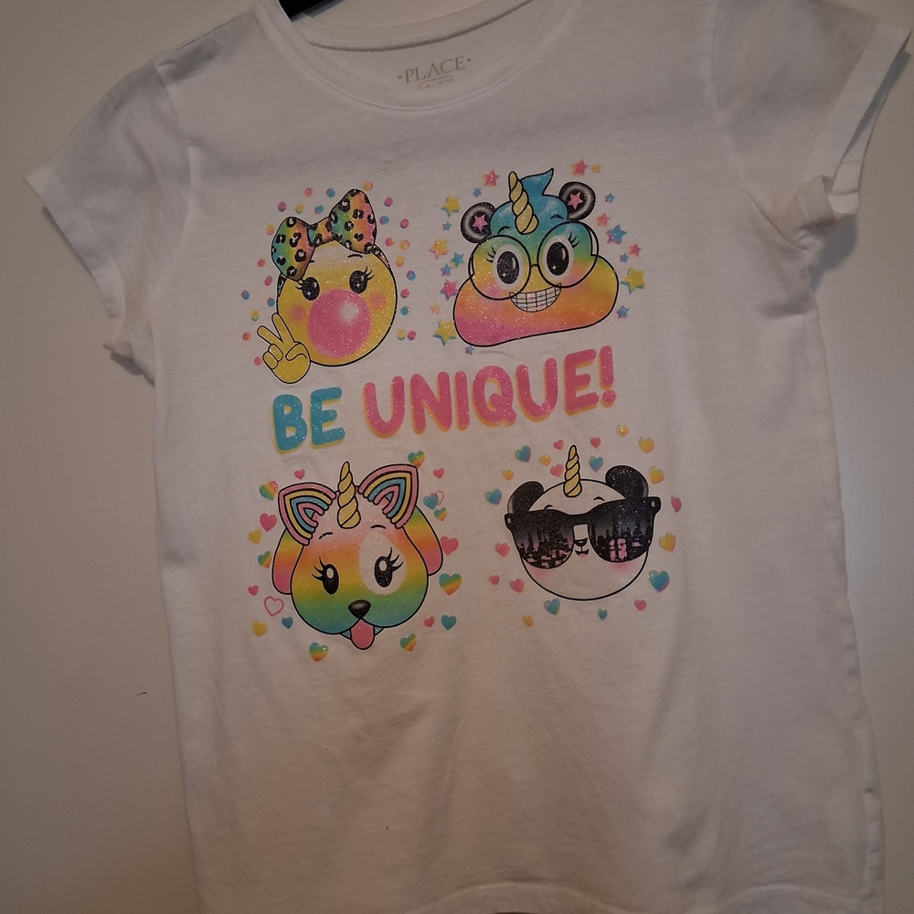 The Children's Place White Graphic Tee with Colorful Characters Size LG (10-12)